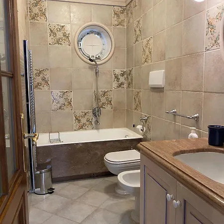 Casa Ribot: Centro E Mare A Portata Di Mano Appartamento *