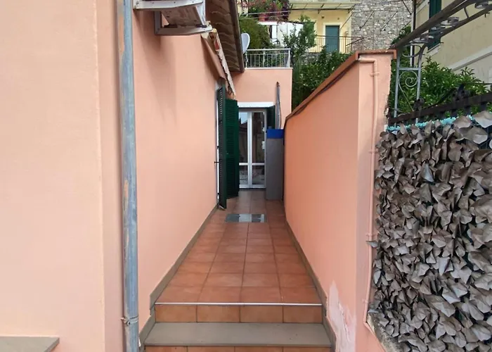 Apartman Casa Ribot: Centro E Mare A Portata Di Mano Alassio